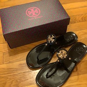 Tory Burch miny Miller flat thong (black)